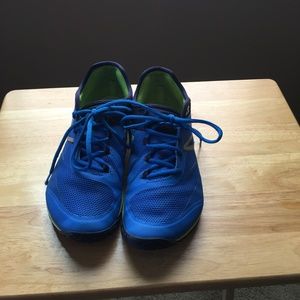 tennis shoes